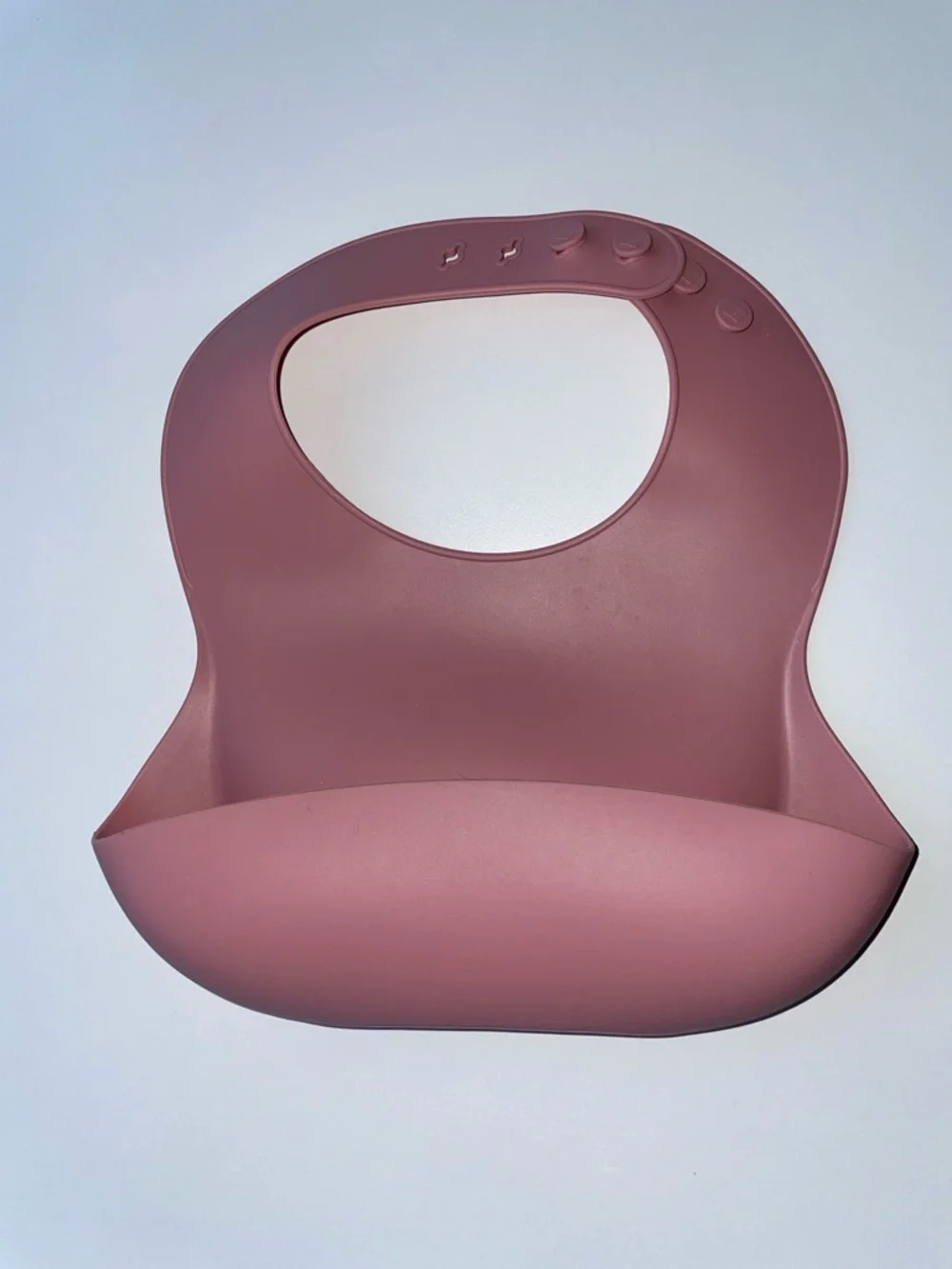 Silicone Baby Bibs Set of 2 Rose & Mauve Food Catching Pocket Adj 4 Snap Close